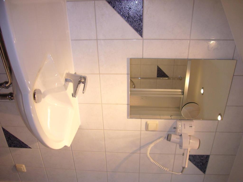 Hotel Deutsches Haus Kaub Δωμάτιο φωτογραφία