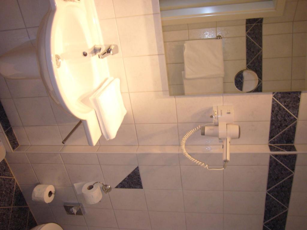 Hotel Deutsches Haus Kaub Δωμάτιο φωτογραφία