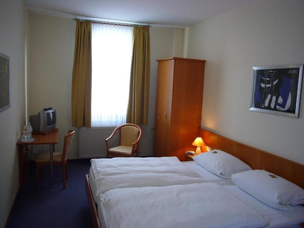 Hotel Deutsches Haus Kaub Δωμάτιο φωτογραφία