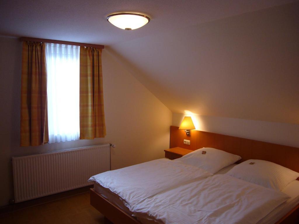 Hotel Deutsches Haus Kaub Δωμάτιο φωτογραφία
